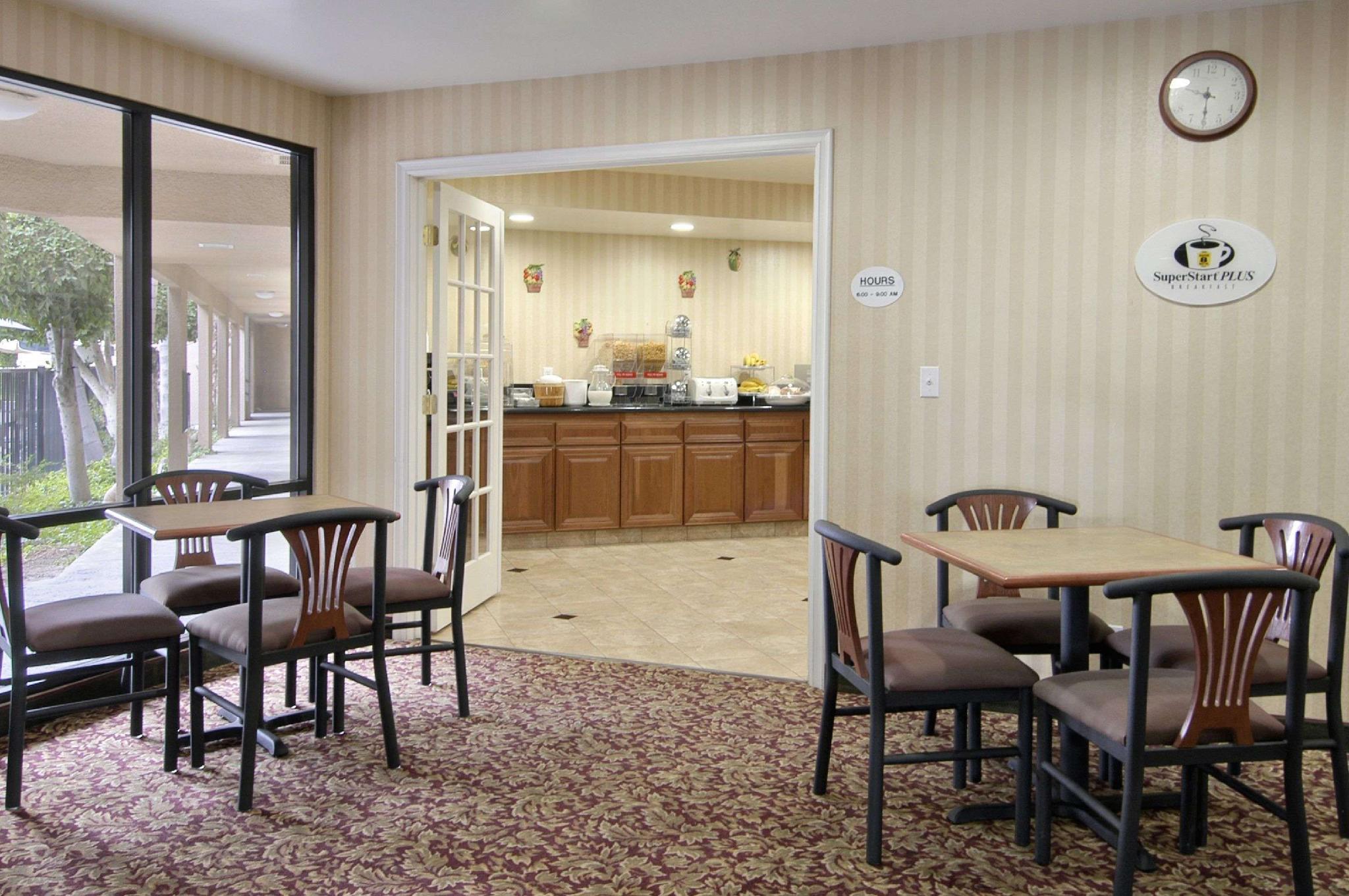 Travelodge By Wyndham Commerce Los Angeles Area Eksteriør billede