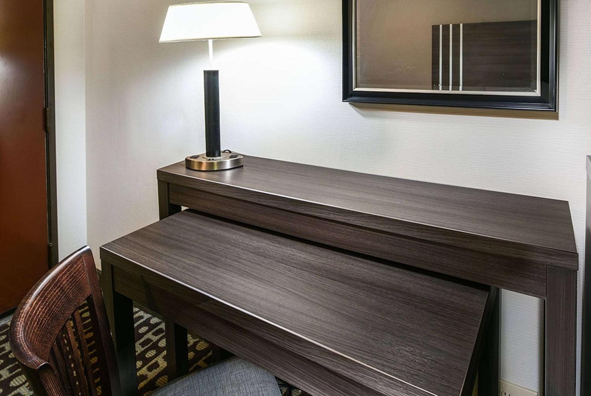 Travelodge By Wyndham Commerce Los Angeles Area Eksteriør billede